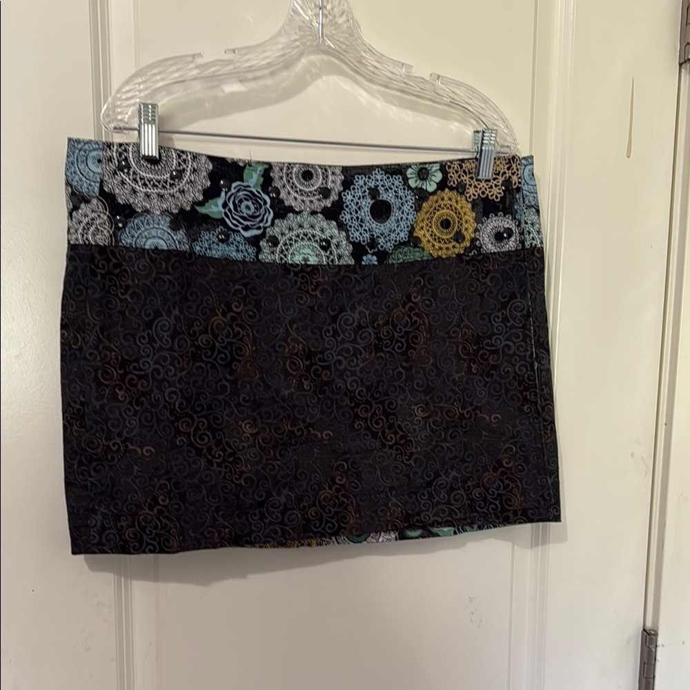 Gearhead Athletic Skirt - Picture 8 of 9